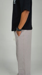 Wide-leg pants
