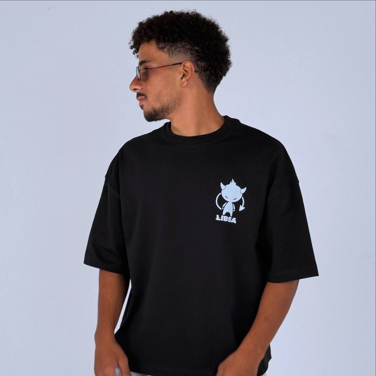 T_shirt box fit