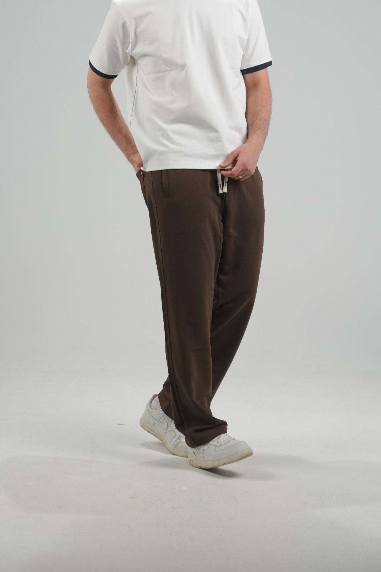 Dark Brown Wide-leg pants