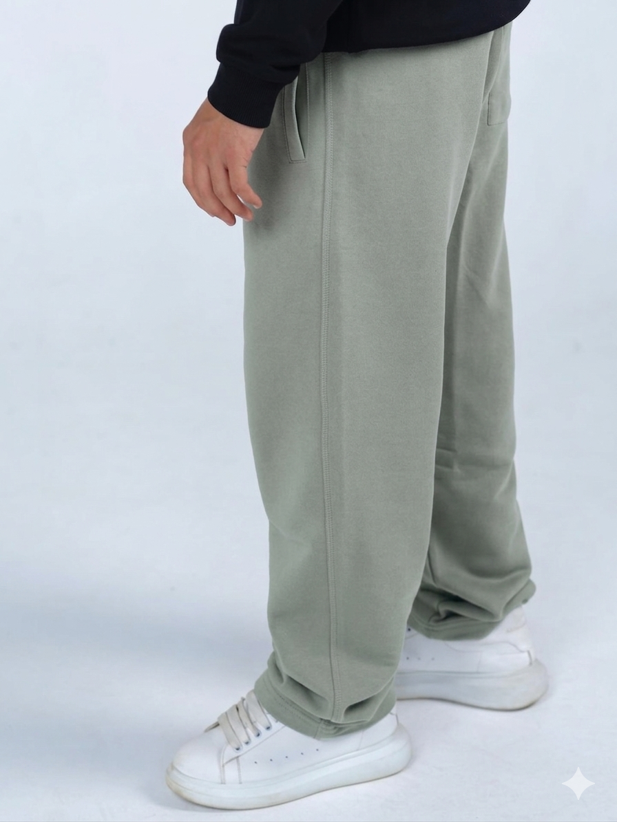 Wide-leg pants