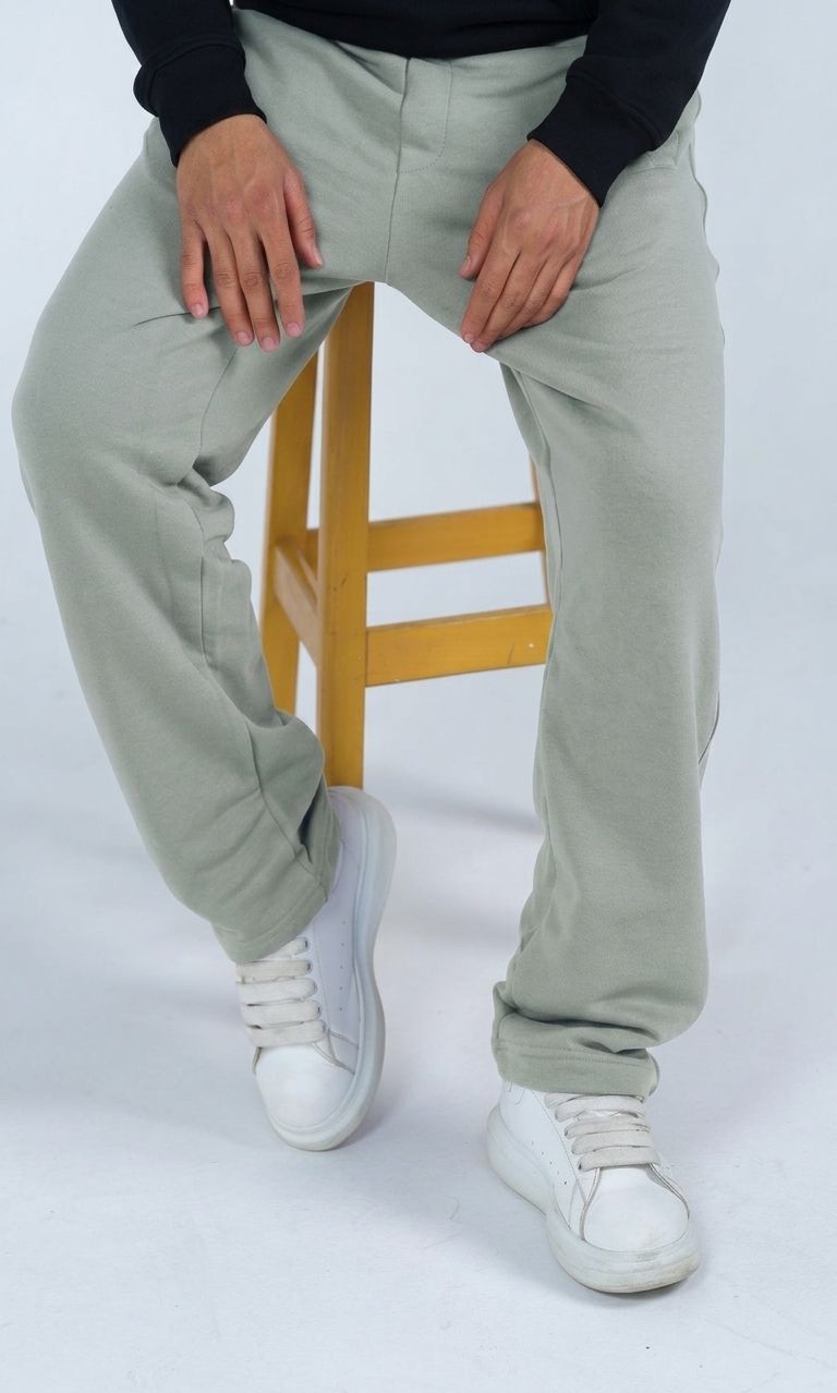 Wide-leg pants