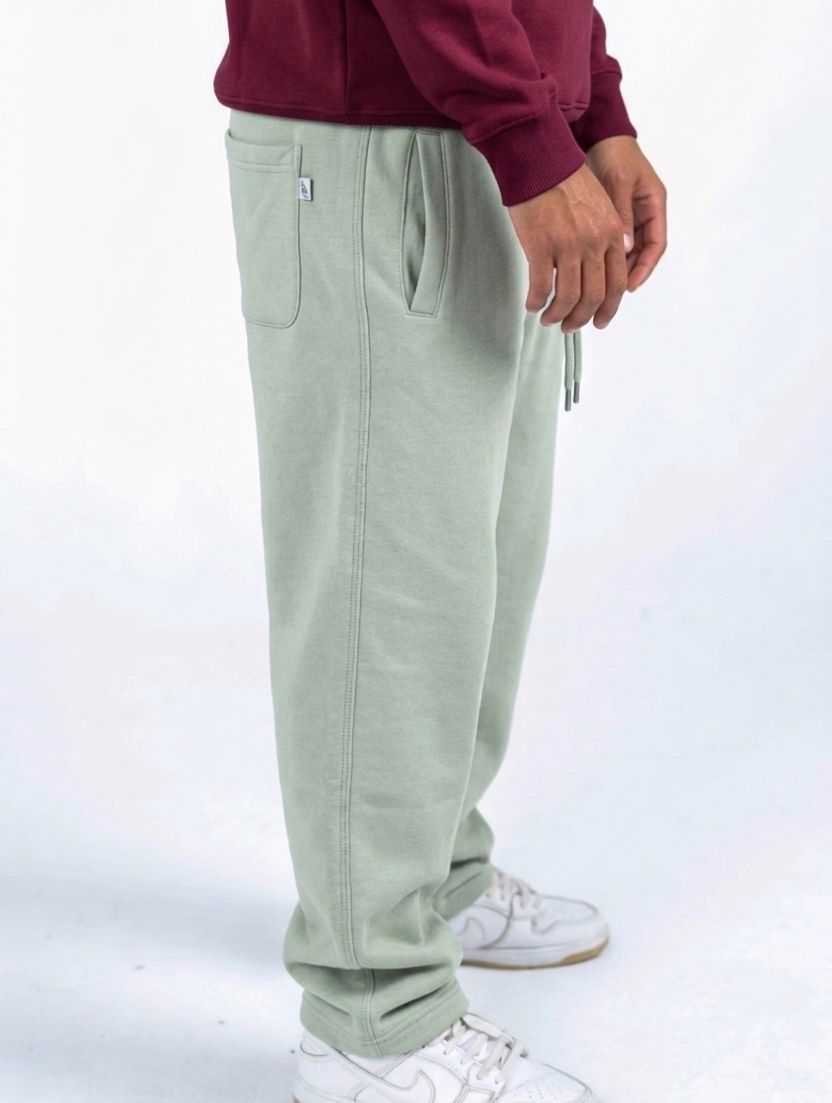 Wide-leg pants